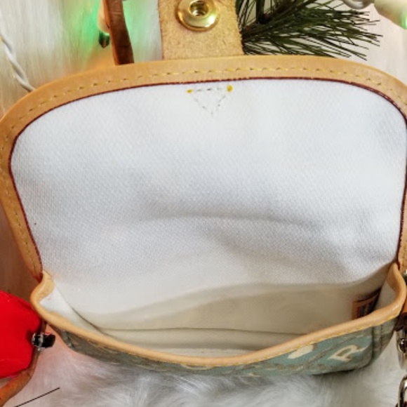 DOONEY & BOURKE CROSS WORD WRISTLET - Picture 4 of 8